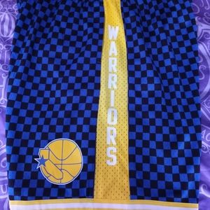 Mitchell & Ness checkered swing man shorts